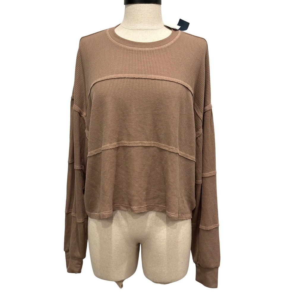 Hollister Womens Medium Waffle Knit Exposed Seam Cropped Long Sleeve Top Brown